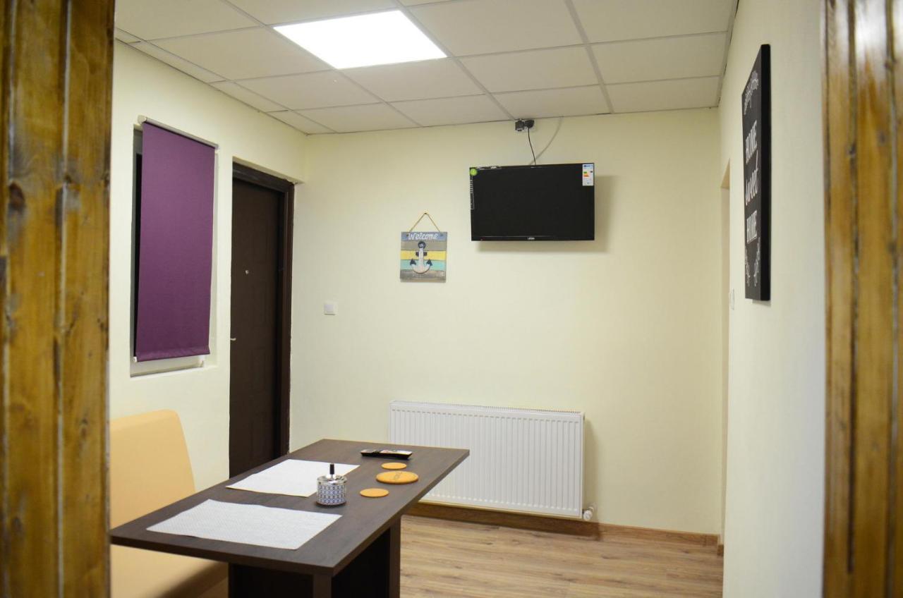 Private Apartment In The City Centre. Oradea Eksteriør billede